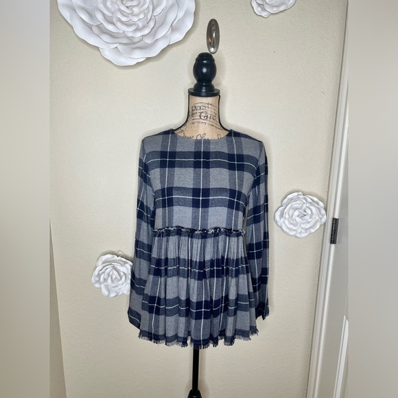 Philosophy Grey Navy & White Plaid Flannel Blouse Size Extra Small - Picture 1 of 16